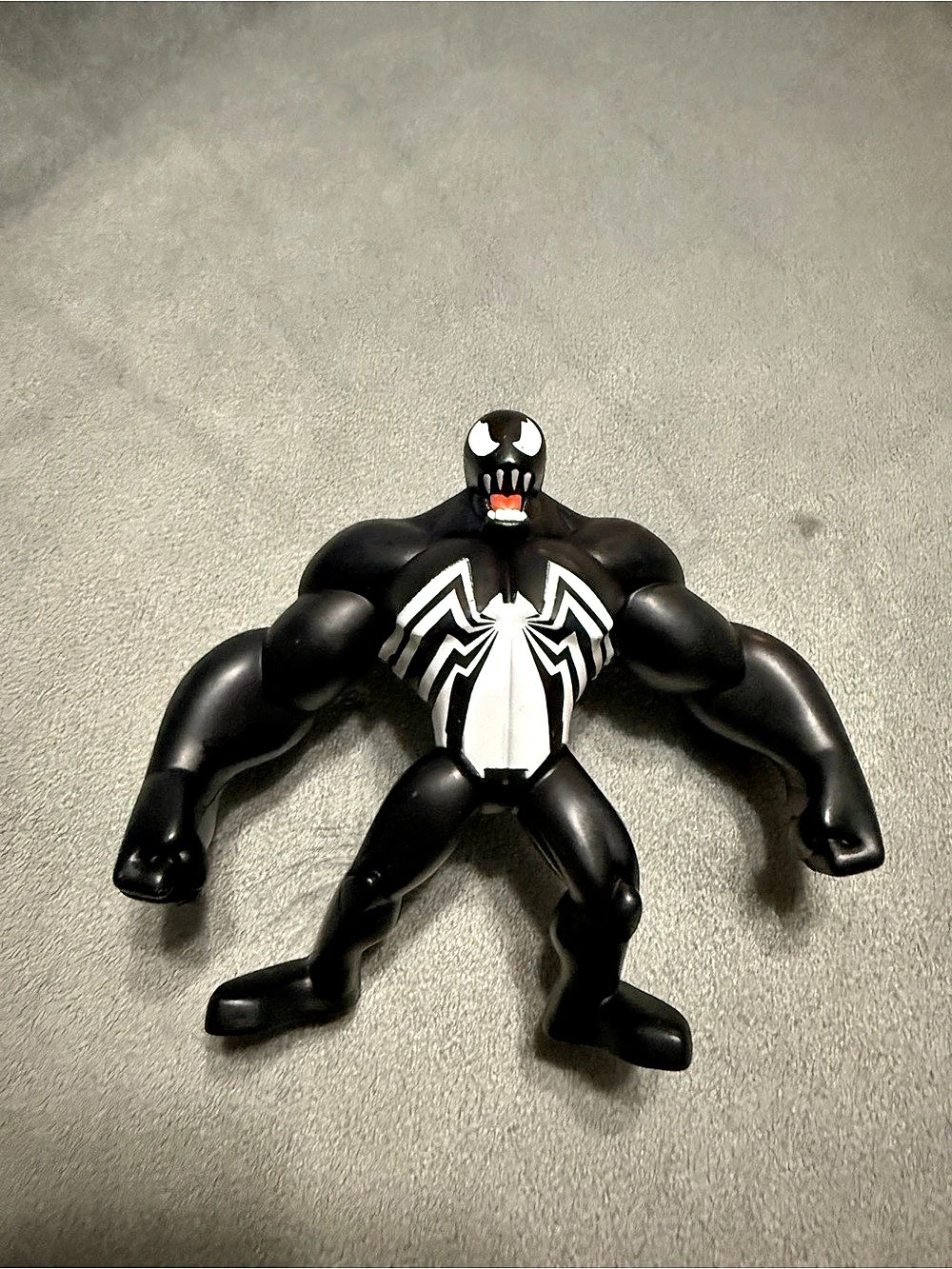 2009 McDonald's Marvel Venom Water Squirting 4 inch Toy Figure Collectible!